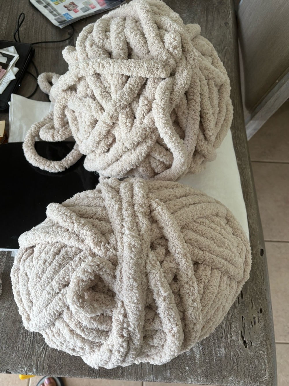 CHUNKY Luxe Chenille Yarn - Soft Oatmeal Beige - 2 Skeins